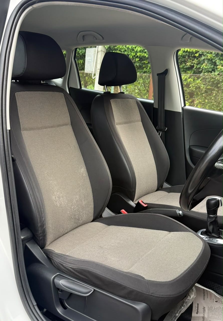 Volkswagen Polo - Image 8